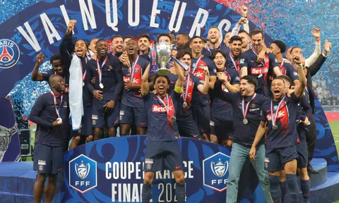 PSG hoàn tất cú ăn ba quốc nội trong ngày tạm biệt Mbappe