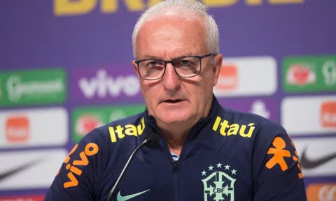 Trước thềm Euro và Copa America 2024, HLV tuyển Brazil chỉ thẳng chủ nhân QBV