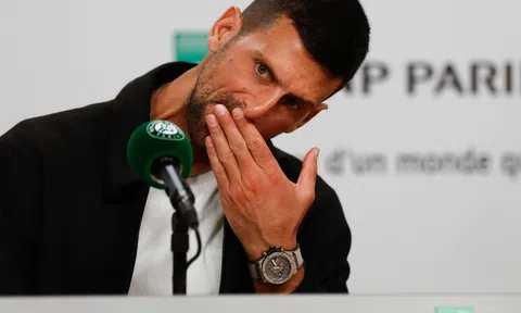 Djokovic có động thái bất ngờ tại Roland Garros