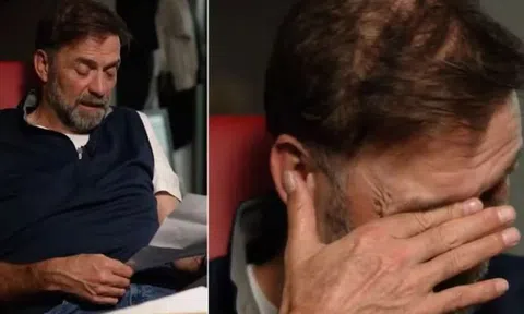 Jurgen Klopp bật khóc trong ngày quay lại Liverpool