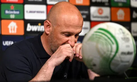 HLV Fiorentina thừa nhận một điều đau đớn sau thất bại trước Olympiakos