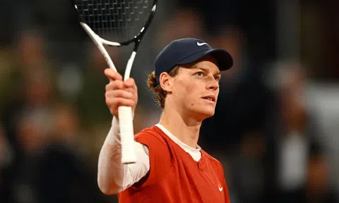 Roland Garros 2024: Jannik Sinner, Andrey Rublev chia nửa buồn vui