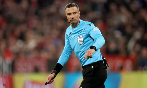 Những điều cần biết về trọng tài bắt chính chung kết C1