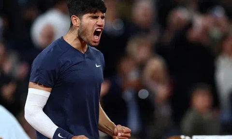 Roland Garros 2024: Sinner gọi, Alcaraz trả lời