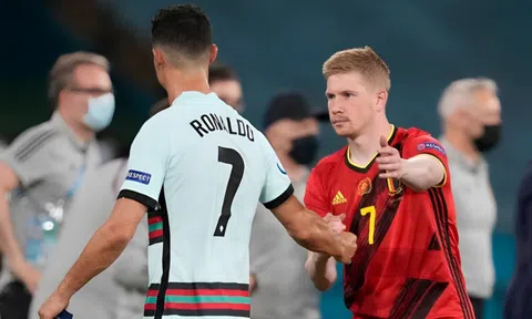 De Bruyne bỏ ngỏ khả năng làm đồng đội với Ronaldo