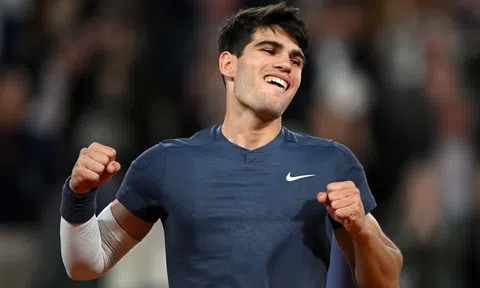 Alcaraz thừa nhận bất ngờ trước thềm đại chiến với Sinner