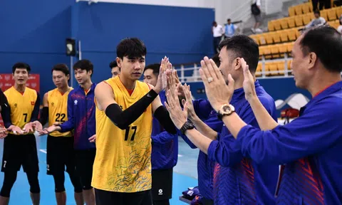 NHM bóng chuyền nước nhà phản ứng mạnh mẽ tình huống tranh cãi trận Việt Nam - Pakistan