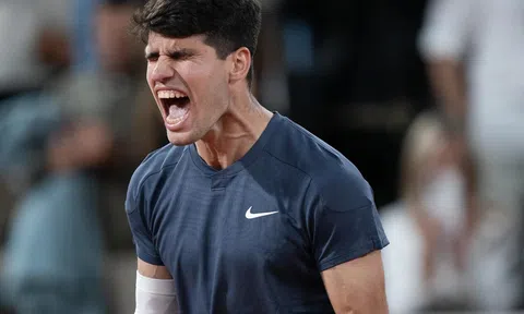 Carlos Alcaraz thiết lập cột mốc vĩ đại