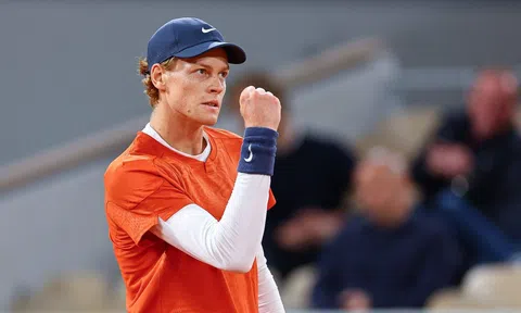 Chính thức: Jannik Sinner 'hạ bệ' Djokovic, lên ngôi số 1 thế giớiv