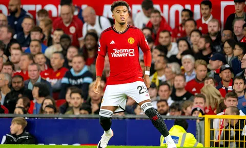 MU tìm cách 'bán tống bán tháo' Sancho