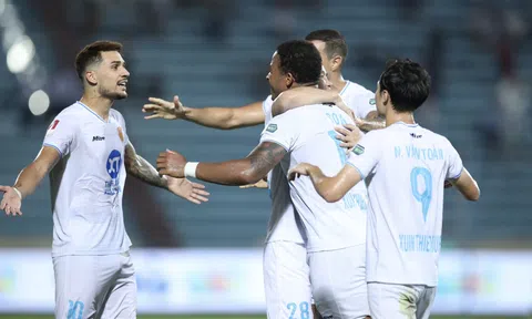 Nam Định và bài toán hàng công khi thiếu ngoại binh