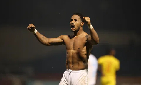 Những kỷ lục nào ở V-League đang chờ Rafaelson phá vỡ?