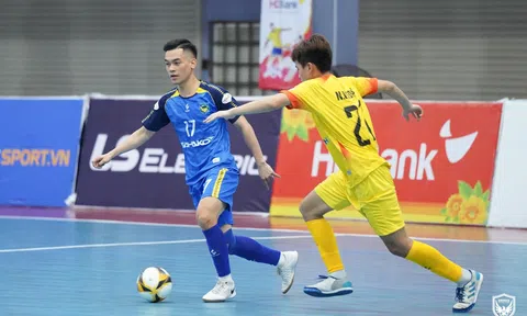 Thắng nhẹ 2-0, Đương kim Á quân Sahako vươn lên nhì bảng