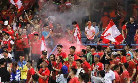 LĐBĐ Việt Nam ra hàng loạt án phạt về pháo sáng