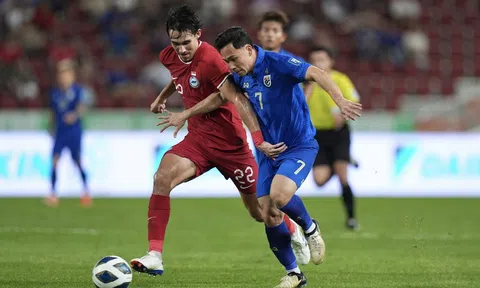 VIDEO: Thắng đậm Singapore, Thái Lan vẫn ngậm ngùi bị loại