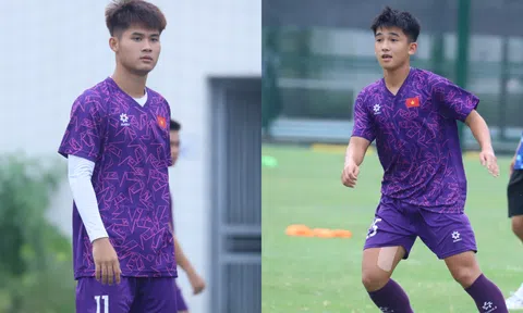 Hai thần đồng Việt Nam tập luyện cùng nhau trên tuyển