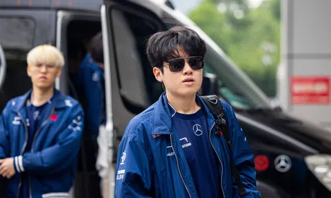 LCK lại dành sự ưu ái đặc biệt cho T1