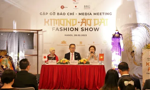 Kimono - Aodai Fashion Show: Chương trình giao lưu văn hóa nghệ thuật kỷ niệm 50 năm quan hệ Việt Nam - Nhật Bản