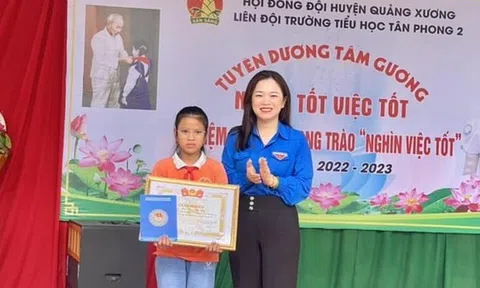 Thanh Hóa: Học sinh tiểu học nhặt được dây chuyền vàng trả lại người đánh mất