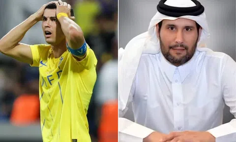 Tin bóng đá quốc tế 10/10: Ronaldo thông báo về việc giải nghệ; Thương vụ Man Utd đổi chủ hoàn tất?