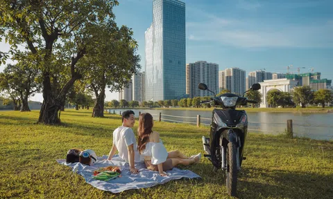 Mẫu xe máy xăng ăn như 'ngửi', giá cực yêu thương sẵn sàng vi vu đưa bạn gái dạo phố xá