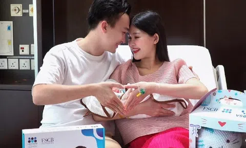 Lê Âu Ngân Anh vượt cạn thành công, nhắn gửi lời đặc biệt đến với con trai