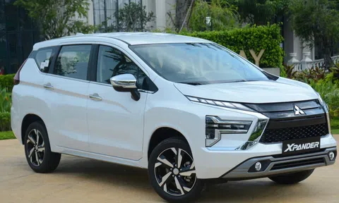 Mitsubishi Xpander ra mắt phiên bản hybrid, về Việt Nam đưa Innova Cross, Ertiga vào tình thế khó 'ngàn cân'