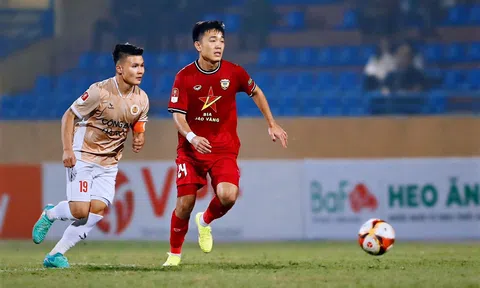 Bị Quang Hải làm lu mờ, Xuân Trường nhận thông điệp từ sao ĐT Việt Nam
