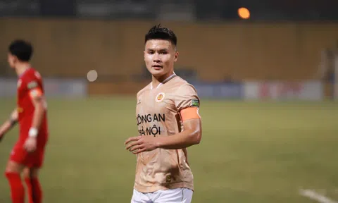 Quang Hải thi đấu thăng hoa, người trong cuộc phản ứng