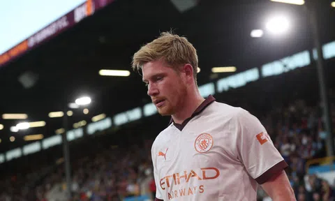 De Bruyne báo tin dữ, Man City phải dâng chức vô địch cho Arsenal?