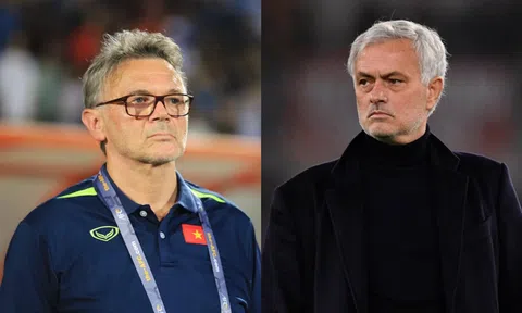 Báo Trung Quốc so sánh cực chuẩn HLV Troussier và Mourinho