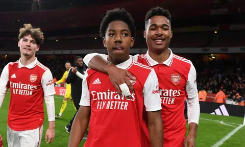 Xong! Arsenal chọn xong thần đồng miến phí thay thế Zichenko
