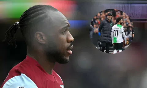 Sao West Ham tiết lộ cuộc tranh cãi giữa Klopp và Salah