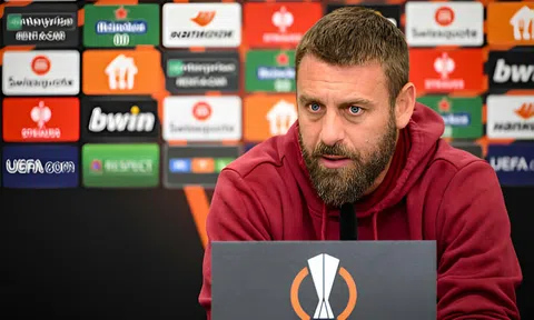 De Rossi: 'Roma sẽ chiến đấu tới cùng trước Leverkusen'