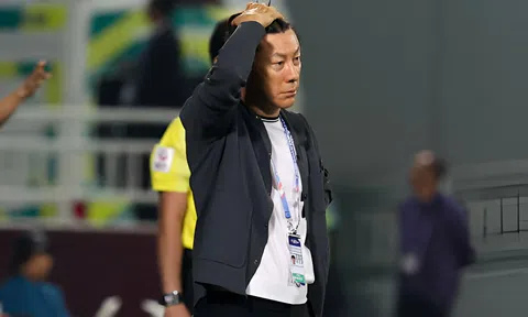 Indonesia vừa mất vé Olympic, HLV Shin Tae Yong nhận thêm tin sét đánh