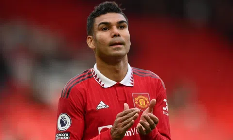 Tại sao Casemiro chơi tệ đến vậy ở Manchester United mùa này?