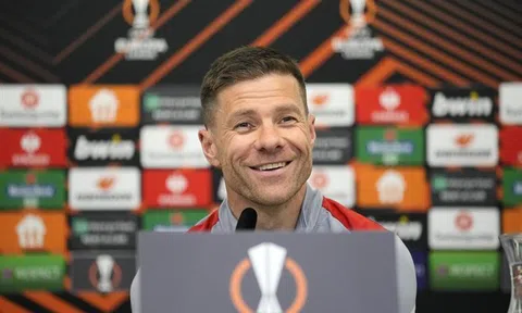 Alonso không muốn dừng lại, muốn Leverkusen 'bất khả chiến bại'