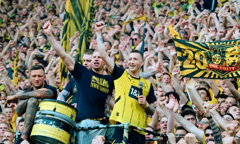 Marco Reus nhận tri ân vô cùng đặc biệt trong ngày chia tay Bundesliga