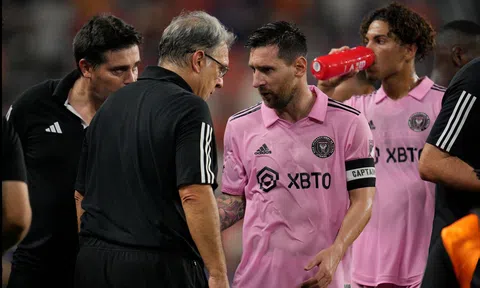 Khiến khiến 50.000 CĐV thất vọng, HLV Miami lên tiếng bảo vệ Messi