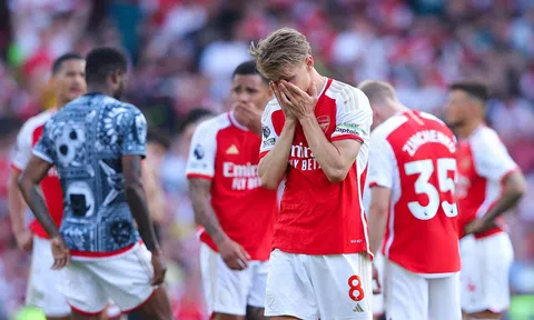Arsenal báo tin không thể buồn hơn đến người hâm mộ