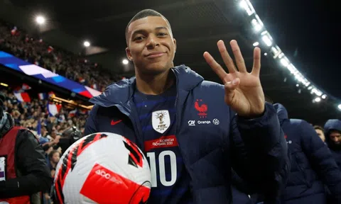 Kylian Mbappe: 'Tôi sẽ ở bến đỗ mới trong vài ngày nữa'