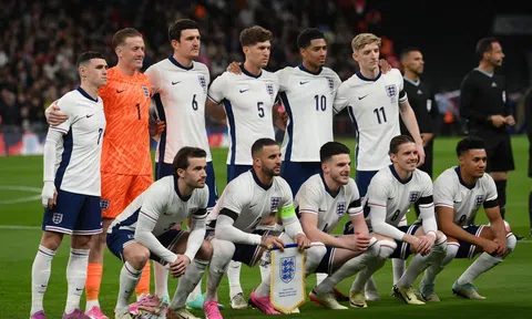 Bất ngờ với danh sách cầu thủ ĐT Anh