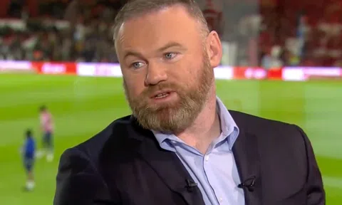 Wayne Rooney chỉ vào lý do anh bị David Moyes kiện