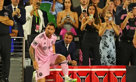 Miami vừa thua 1 trận, Beckham lập tức gặp riêng Messi