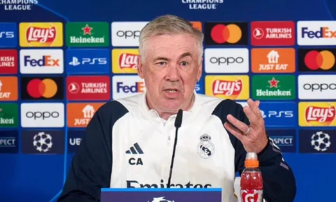 Carlo Ancelotti: 'Chặng 2 như một giấc mơ, hy vọng sẽ không phải thức dậy'