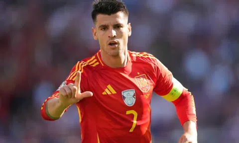 Alvaro Morata đi vào lịch sử các vòng chung kết EURO
