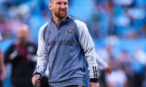 Mùa giải vừa kết thúc, Messi lại đối mặt cơn hỗn loạn khiến NHM ngán ngẩm