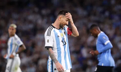Kết quả đã có, rõ cái tên đánh bại Messi ở đội hình xuất sắc nhất
