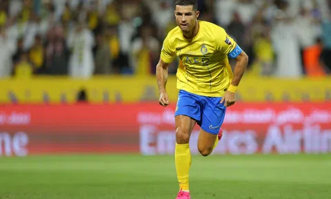 Vì người hâm mộ, Ronaldo ra yêu cầu đặc biệt với Al Nassr