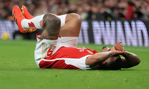 Sao Arsenal 'than trời' sau khi bị áp lệnh cấm chính thức vì gian lận